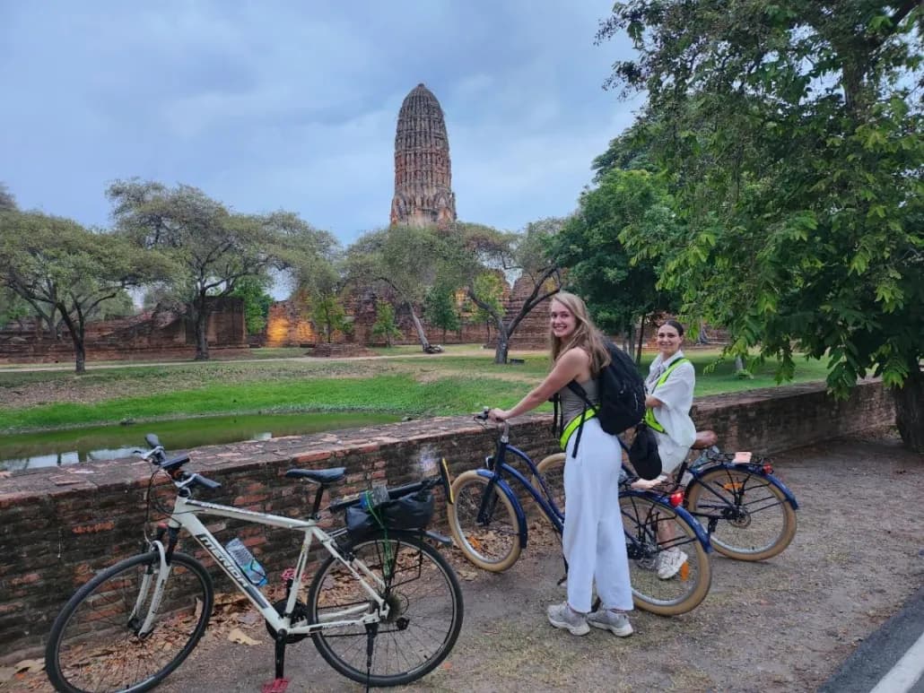 Ayutthaya Sunset Ride - Cycling through the ancient capital during sun