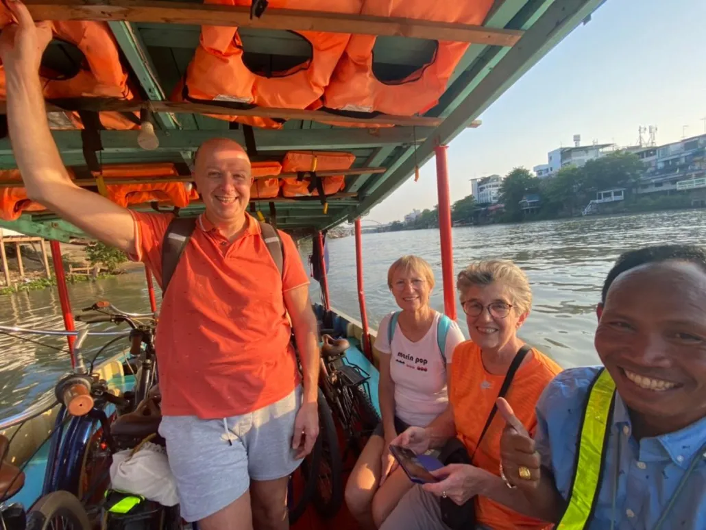 Ayutthaya Sunset Ride - Cycling through the ancient capital during sun