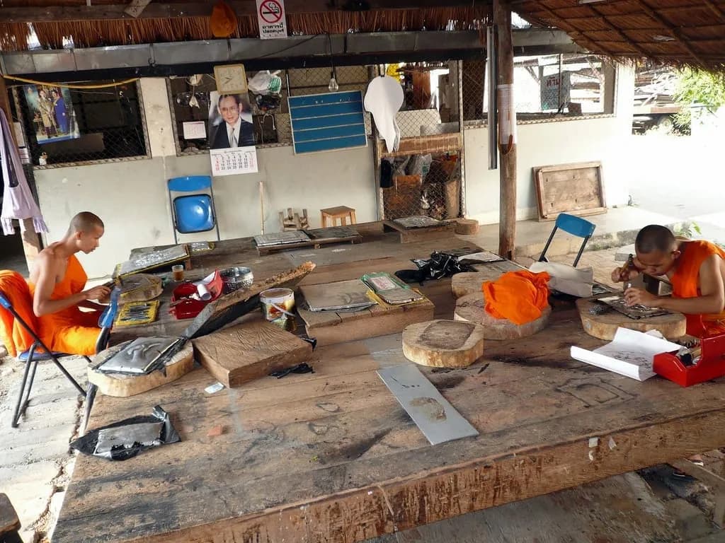 A bicycle ride through the old cultural city | Chiang Mai