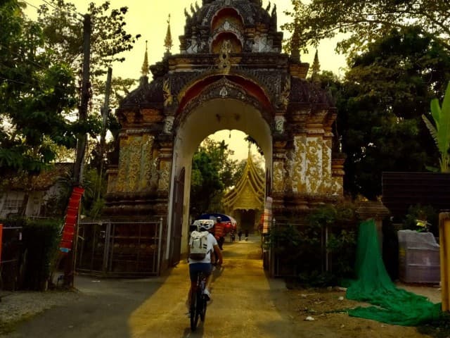Chiang Mai Sunset Foodie ride