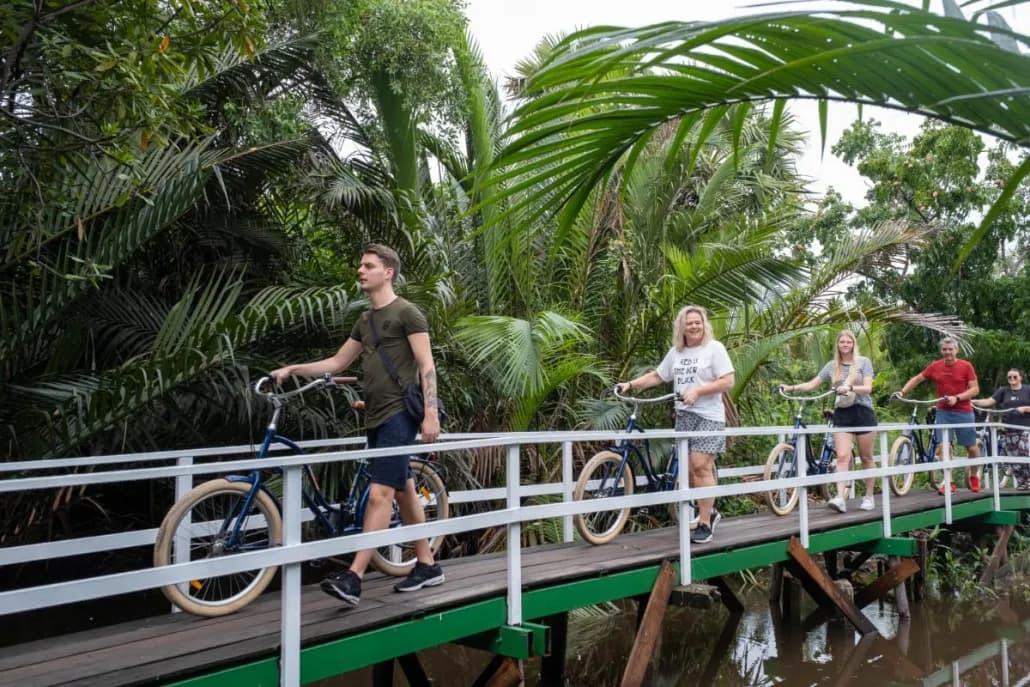 Colours of Bangkok Bicycle ride