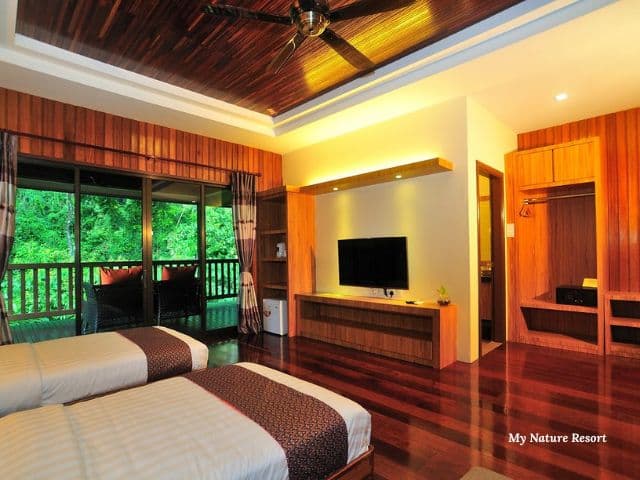 Borneo: Wildlife, Culture and Island retreat