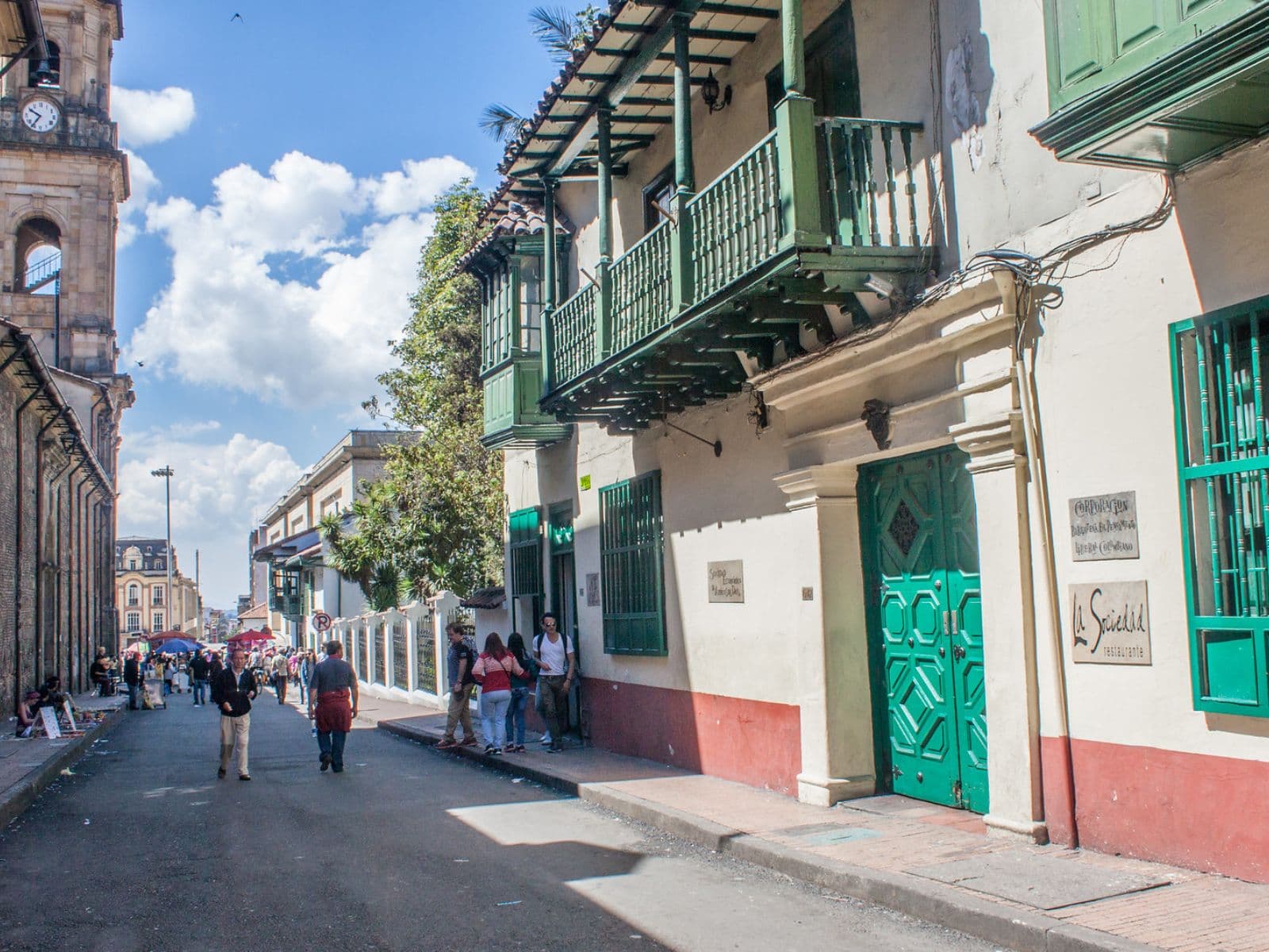Bogotá City Tour with Bolivar Square, Botero, Gold Museum, Monserrate & Usaquén