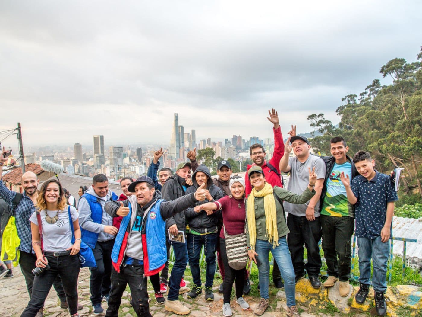Breaking borders - Social Impact Graffiti tour | Bogotá