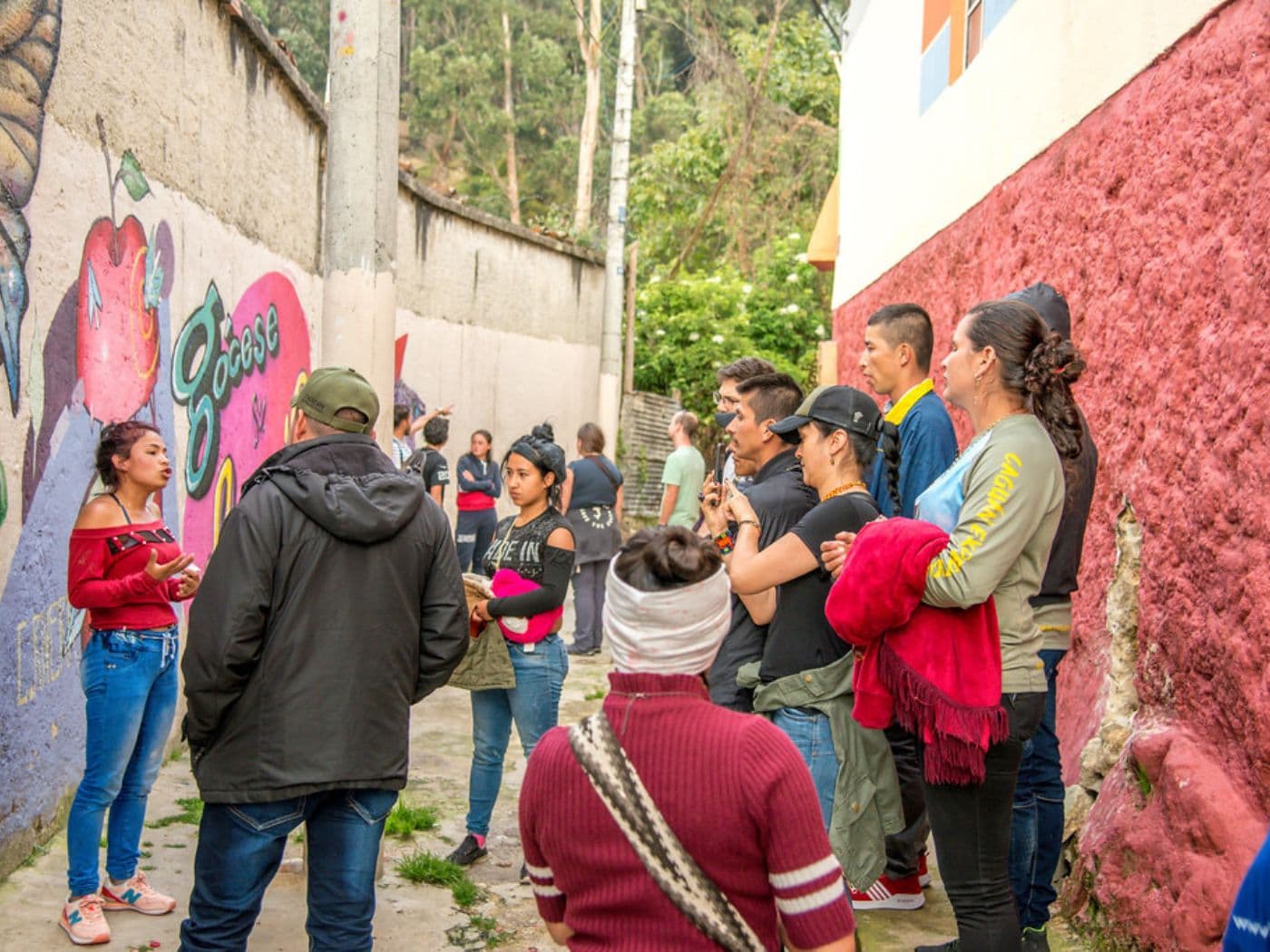 Breaking borders - Social Impact Graffiti tour | Bogotá