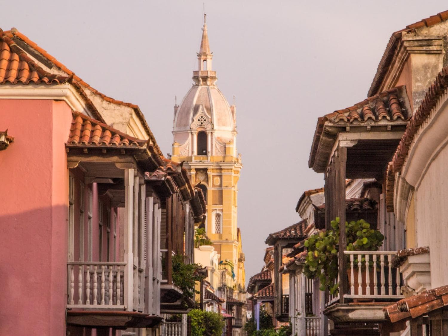 Cartagena City Tour with San Felipe Castle and La Popa Convent