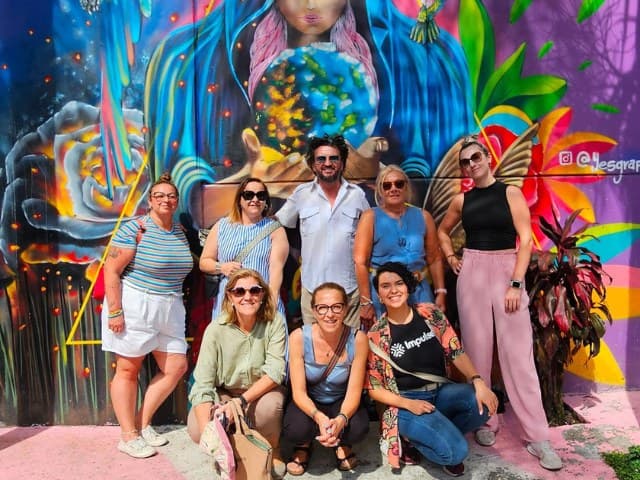 Comuna 13 Struggle and Splendor with public transportation | Medellín, Colombia