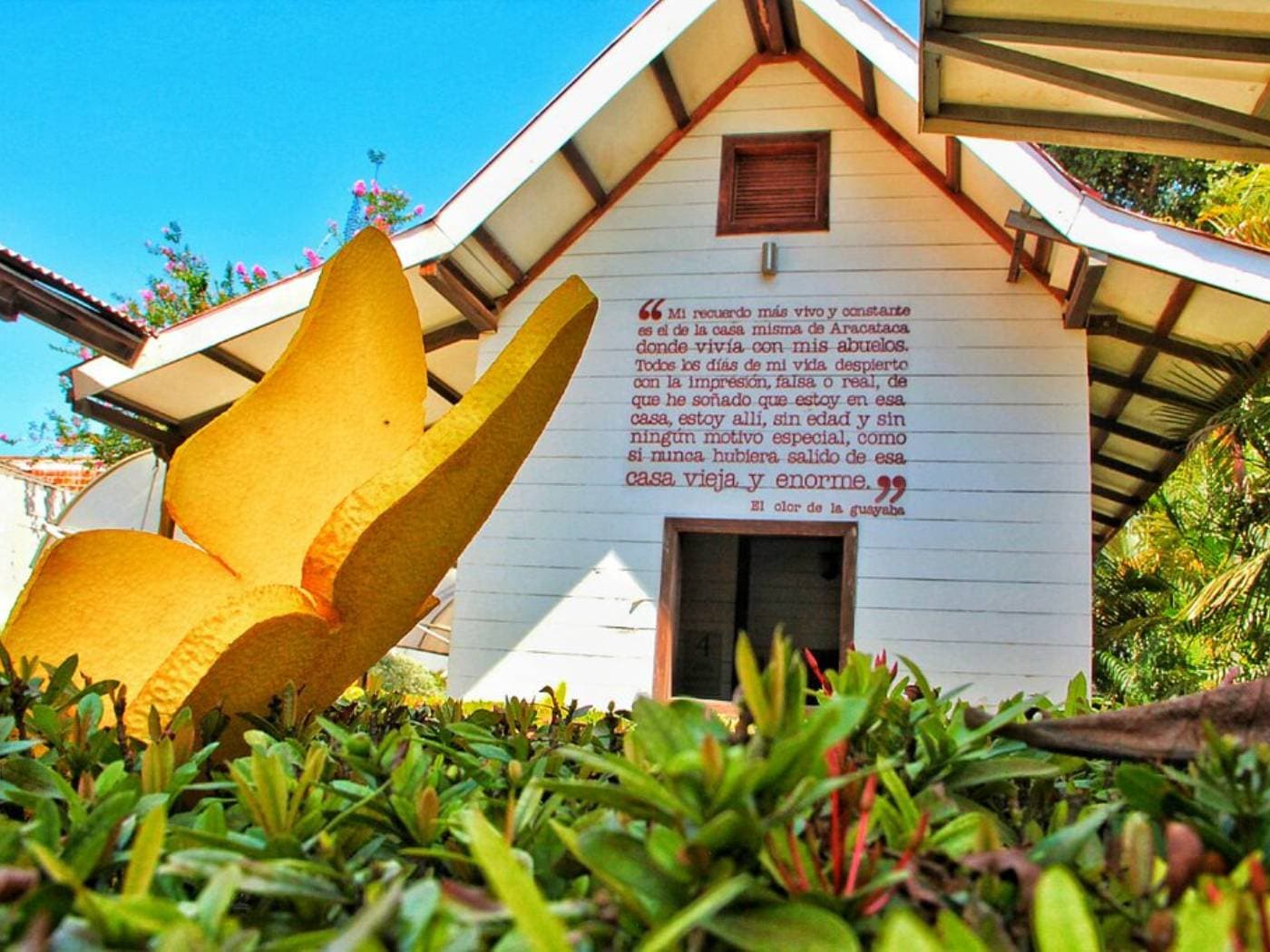 Footprints of Nobel Prize winner Gabriel Garcia Marquez | Barranquilla