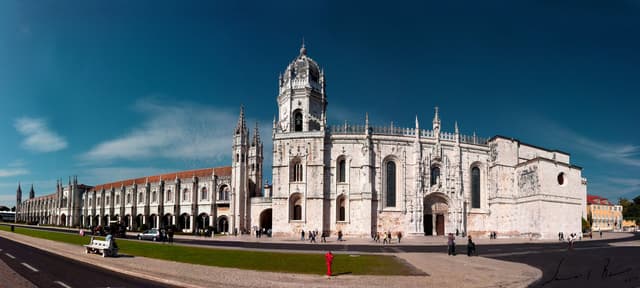 Lisbon Guided City Tour Half Day